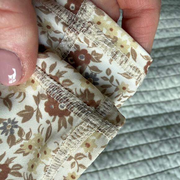 Rylee + Cru Neutral Ditzy Florals Long Sleeve Swim Top Rashguard Toddler 2–3Y - Picture 8 of 8